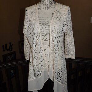women's UMGEE lace kimono size medium
